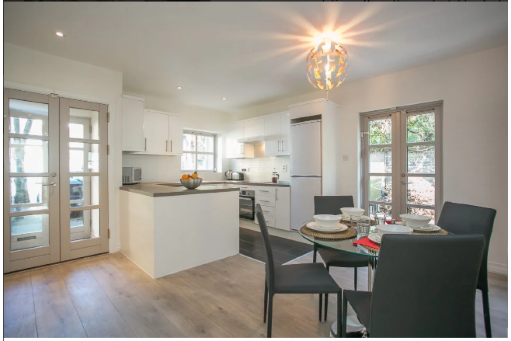 Premium Serviced Accommodation Near Saint Kevin’s Park, Dublin