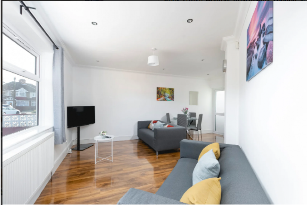 Modern Holiday Apartments London – Ascot Gardens Serviced Apartments