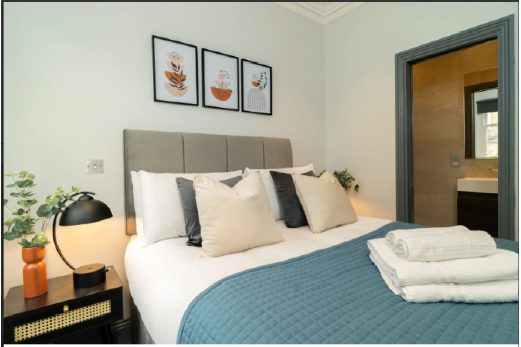 Accommodations in Barons Court – Margravine Garden London