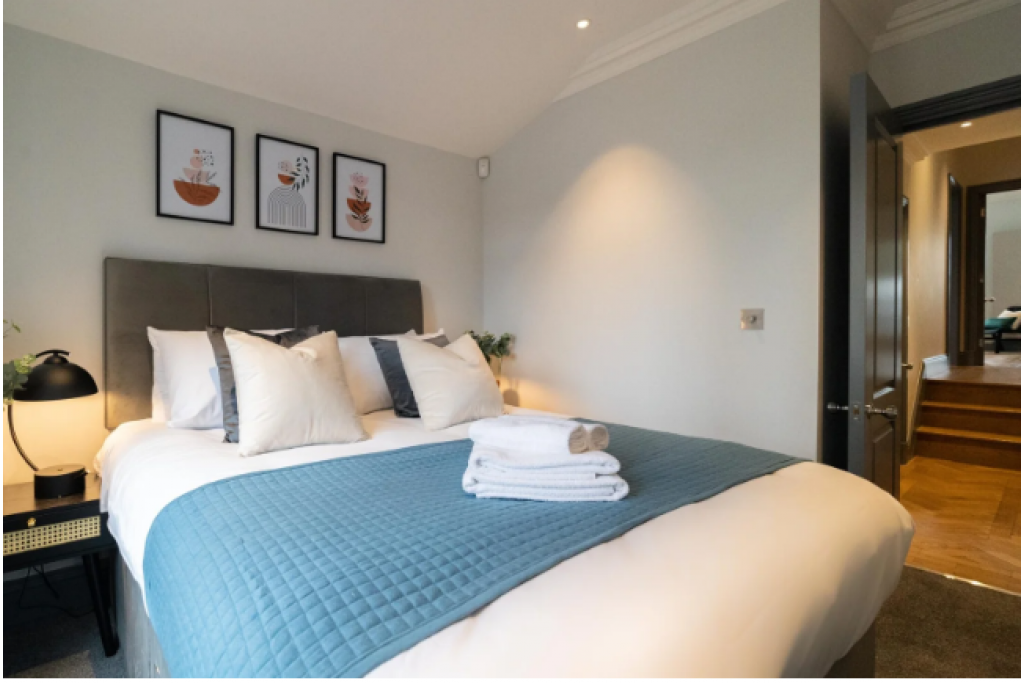 Accommodations in Barons Court – Margravine Garden London