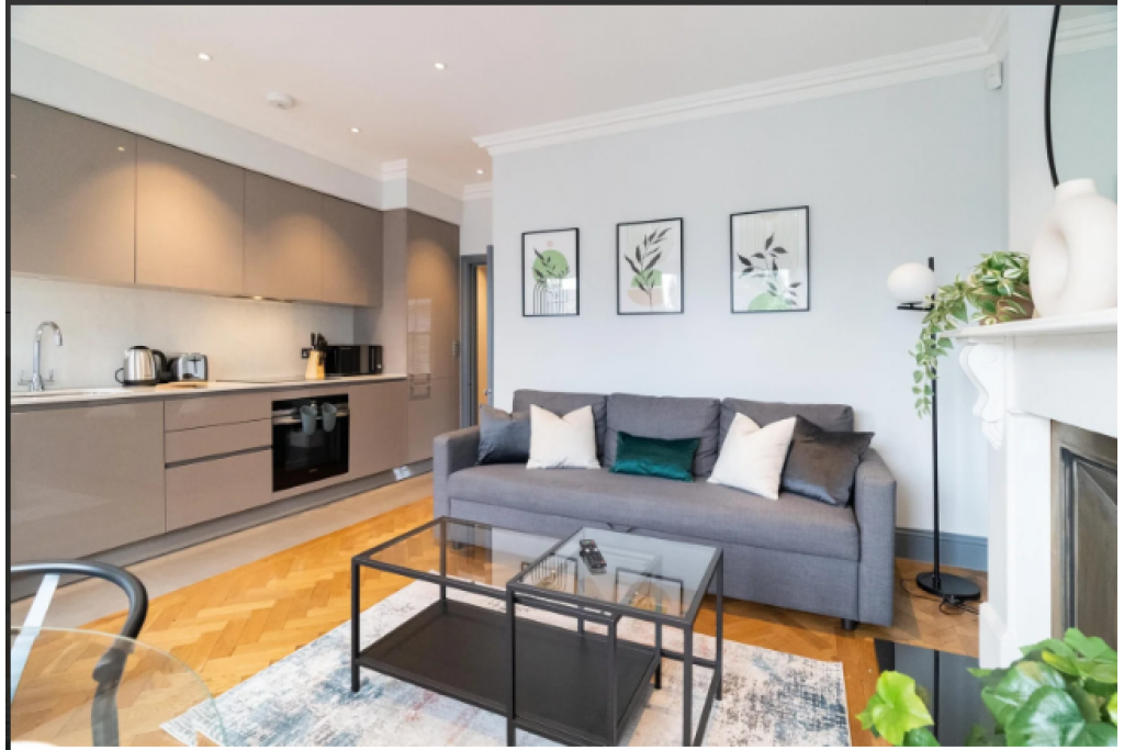 Accommodations in Barons Court – Margravine Garden London