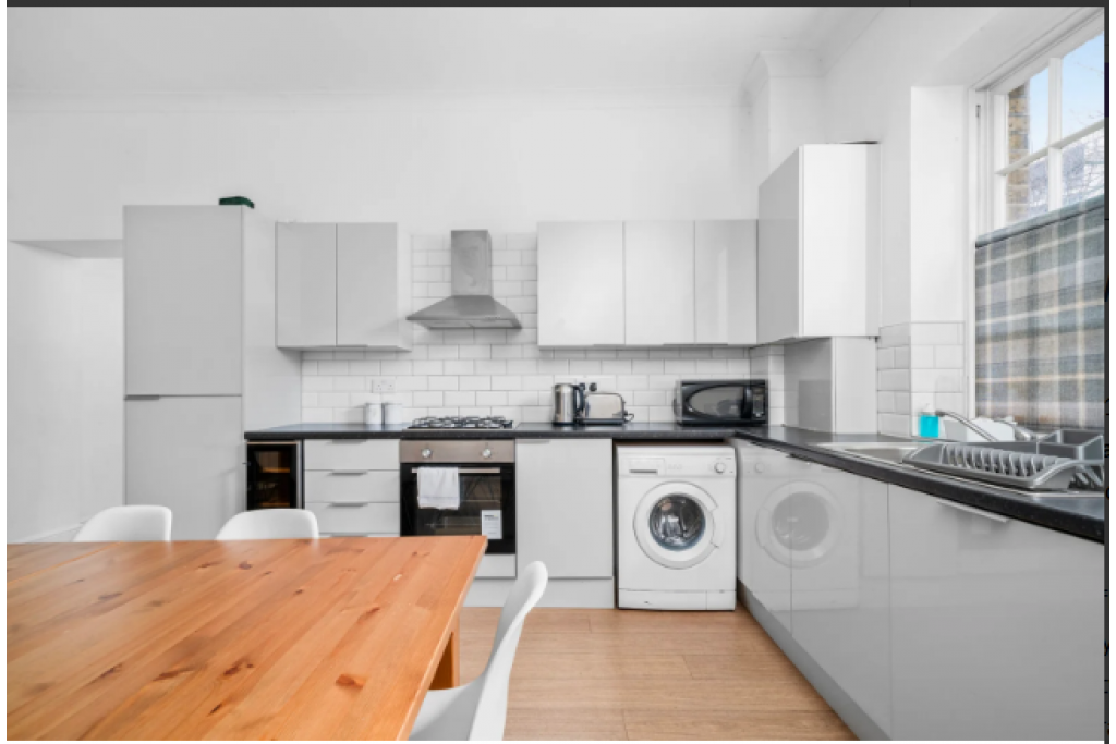 Serviced Apartment Canary Wharf – 24 Bridge House Quay, London E14 9QW