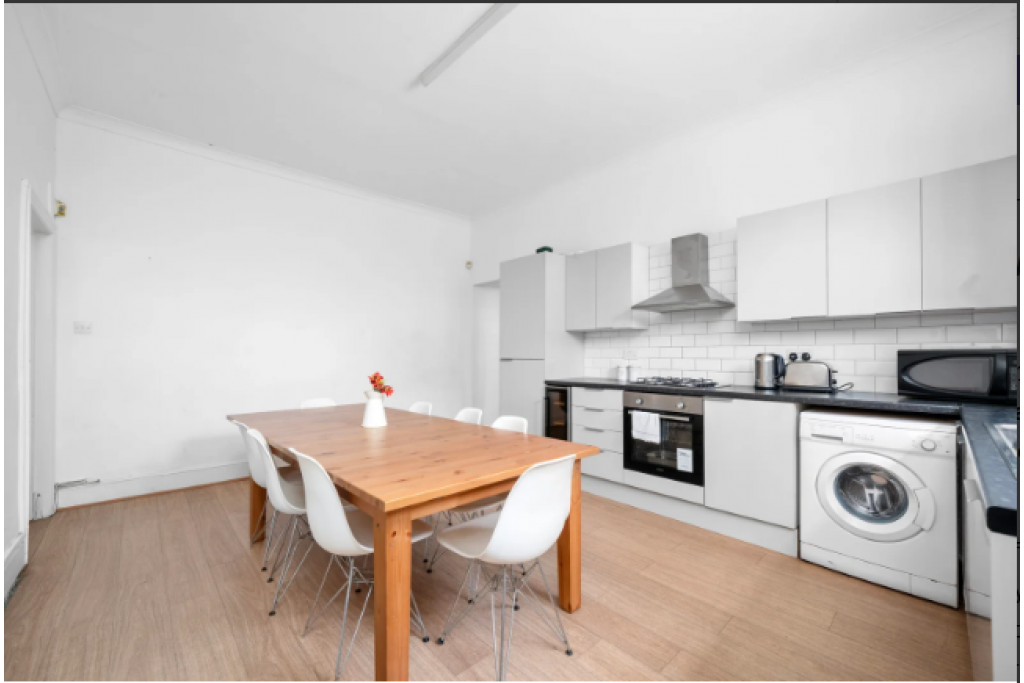 Serviced Apartment Canary Wharf – 24 Bridge House Quay, London E14 9QW