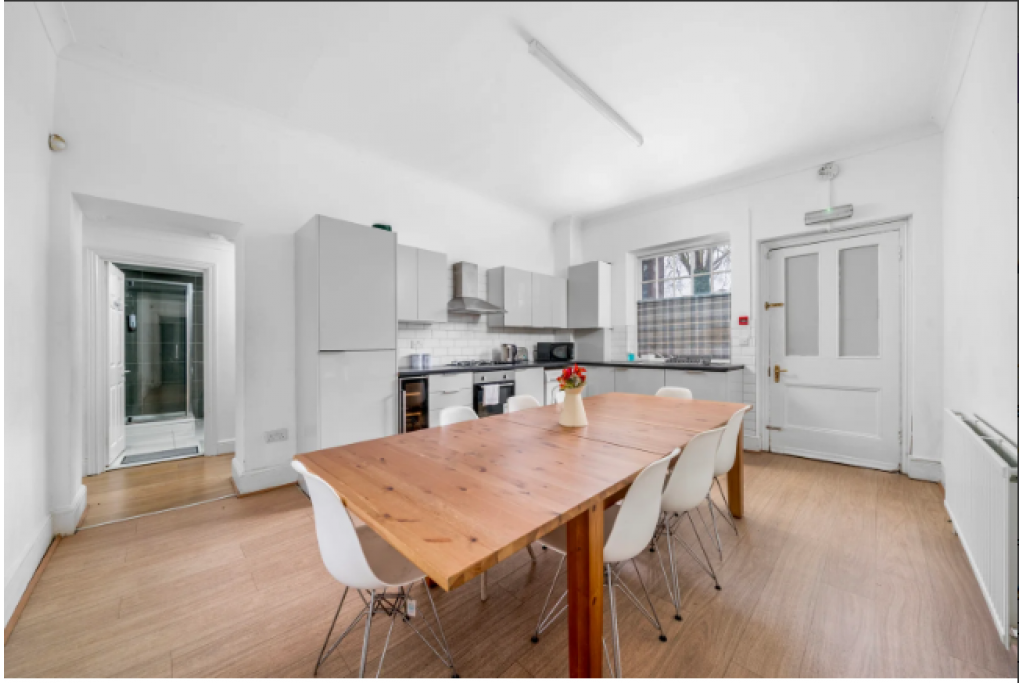 Serviced Apartment Canary Wharf – 24 Bridge House Quay, London E14 9QW