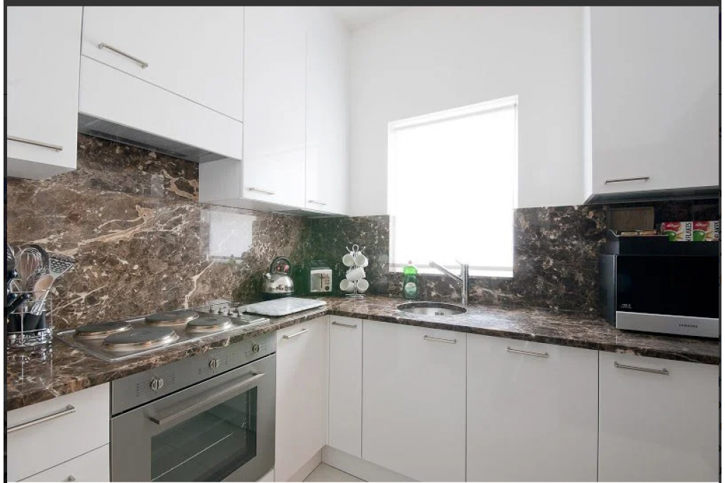 Luxury Accommodation South Kensington – 130 Queen’s Gate Apartments