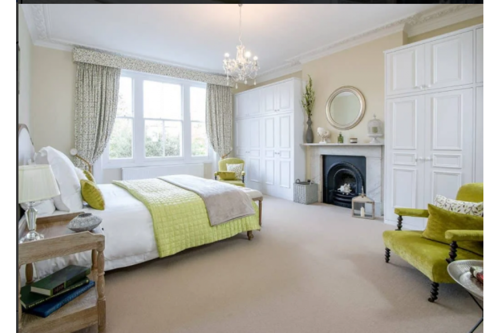 Richmond Serviced Aparthotel – The Crescent Apartments, Twickenham, London