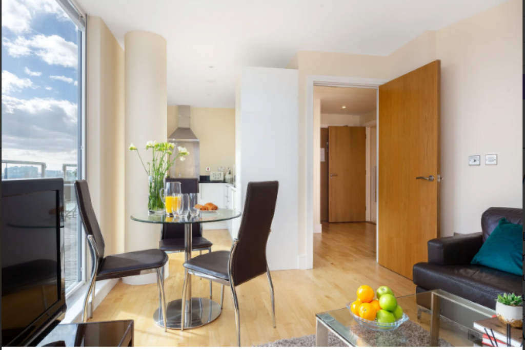 Lanterns Way Serviced Apartments – Luxury Apartments in Canary Wharf, London
