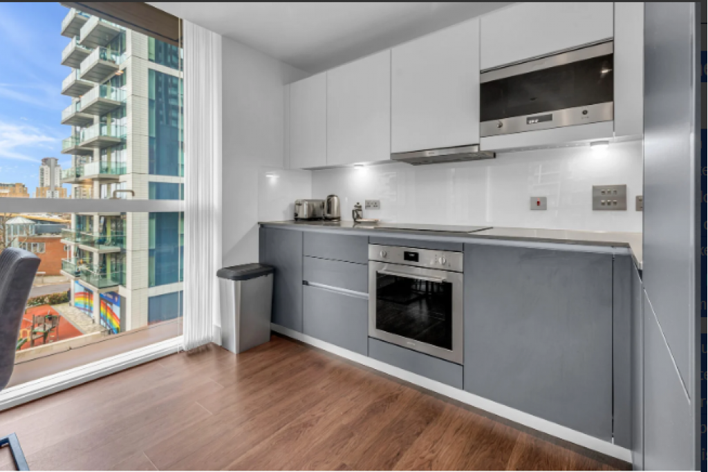 Ultra Modern Serviced Apartments in Canary Wharf – Maine Tower Apartments