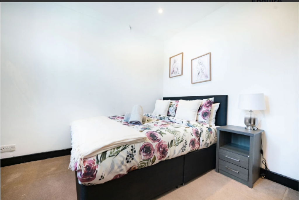 Holiday Cottages Hertfordshire – Oundle Avenue Cottage, Bushey