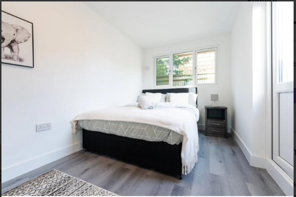 Holiday Cottages Hertfordshire – Oundle Avenue Cottage, Bushey