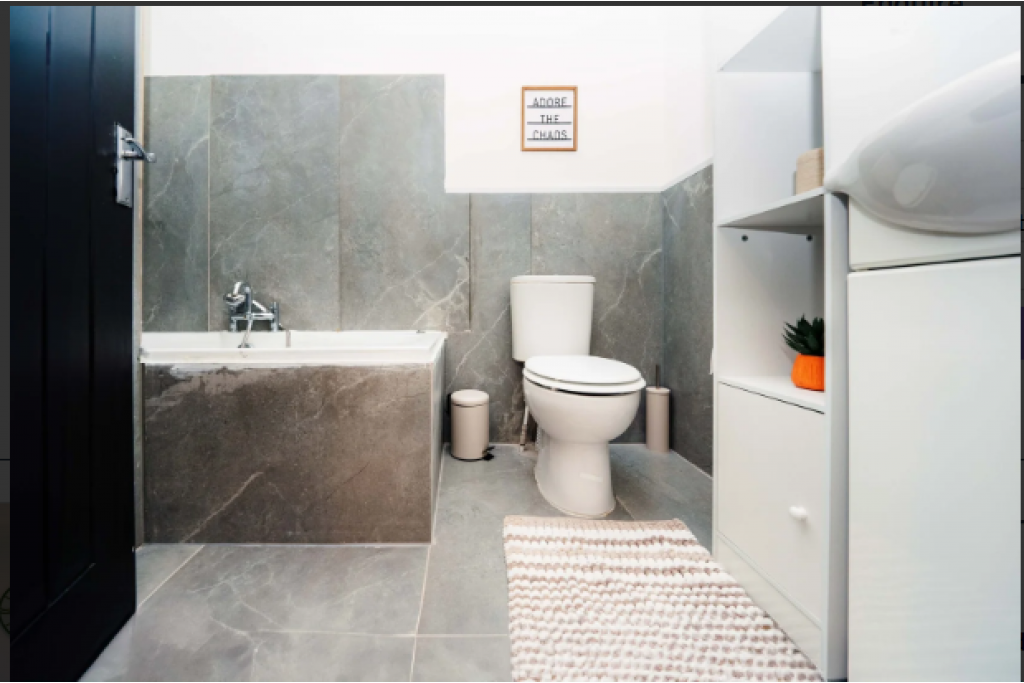 Holiday Cottages Hertfordshire – Oundle Avenue Cottage, Bushey