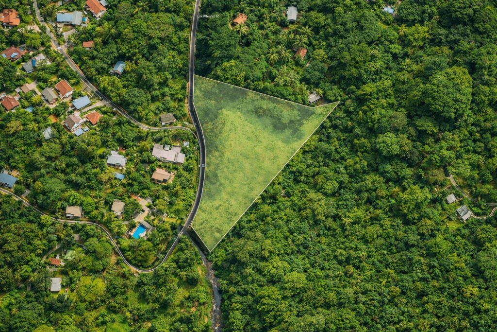 Prime Development Land for Sale – La Misère, Mahé, Seychelles