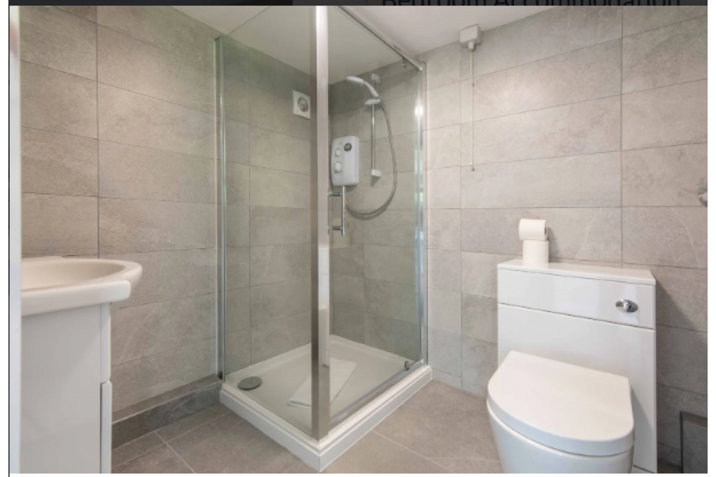 Leicester Serviced Apartments – Bagworth House 4-Bedroom Accommodation