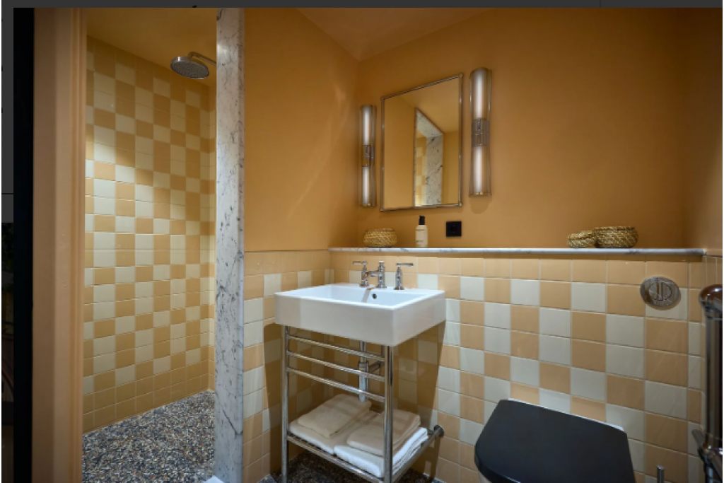 The July London Victoria Aparthotel – Premium Aparthotel near London's Top Attractions