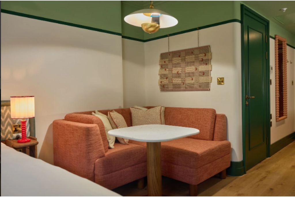 The July London Victoria Aparthotel – Premium Aparthotel near London's Top Attractions