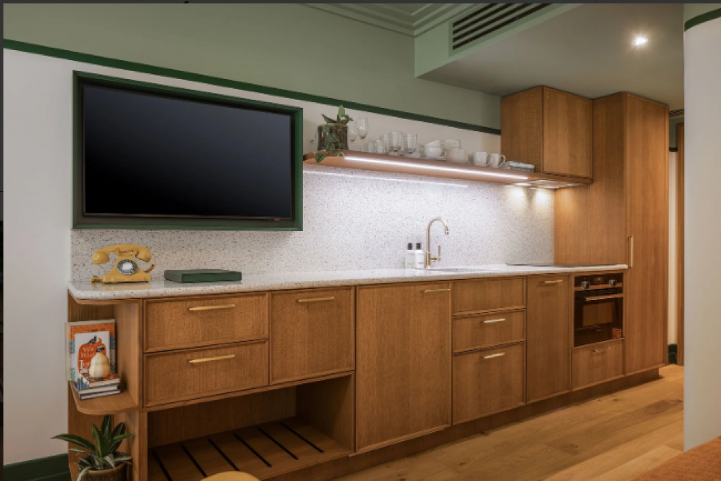 The July London Victoria Aparthotel – Premium Aparthotel near London's Top Attractions