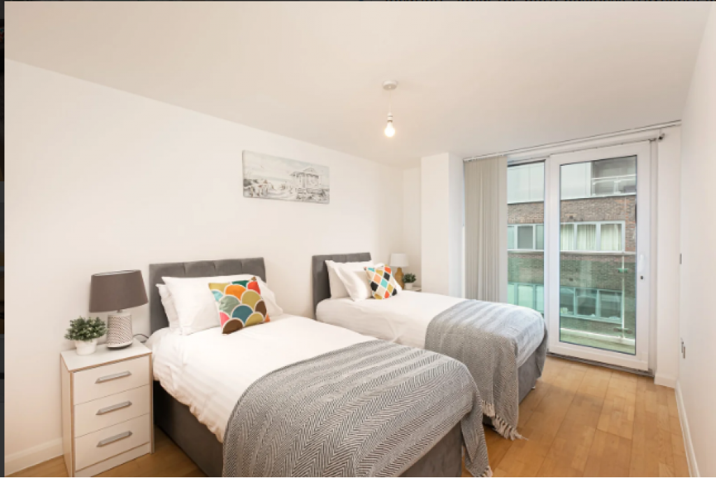 Short-Term Apartments in North London – Comer House Serviced Apartments