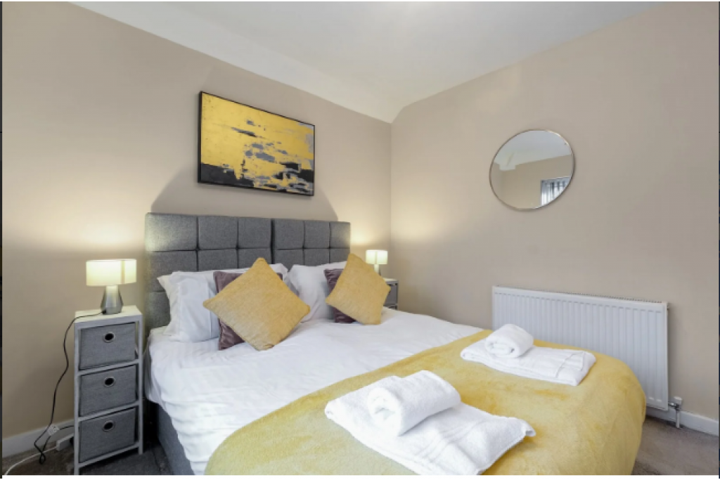 Grindleford House - Group Accommodation Birmingham