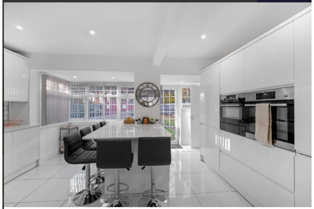 Grindleford House - Group Accommodation Birmingham