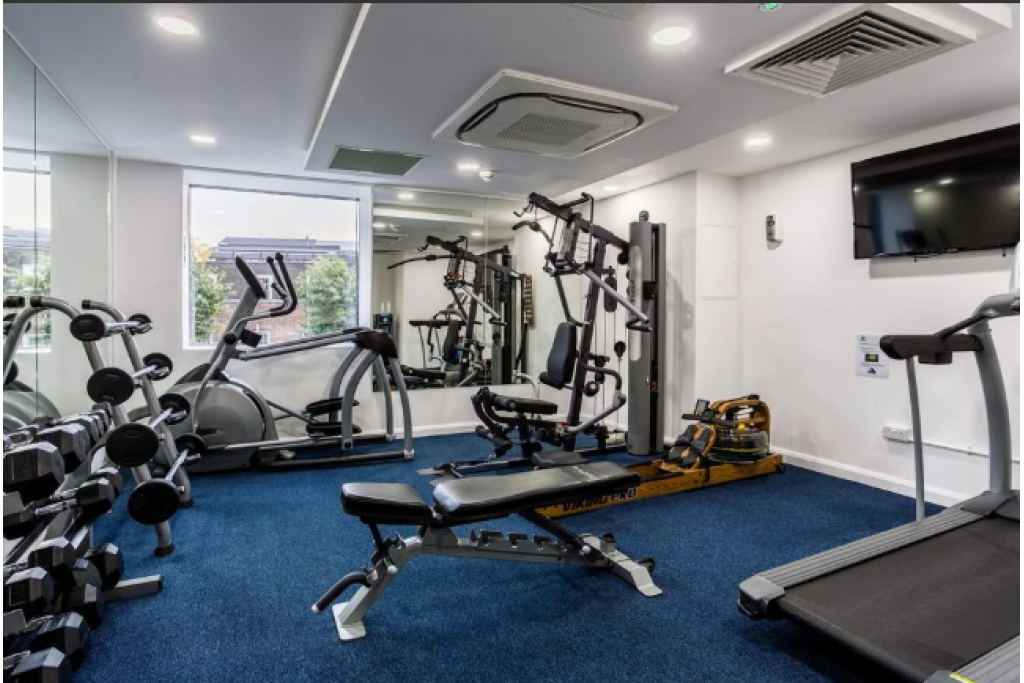 Serviced Apartments in Watford – Modern Comfort with Great Connectivity