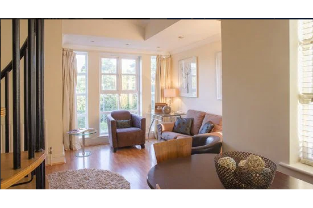 Queens Road Apartment – Corporate Accommodation in Richmond, London