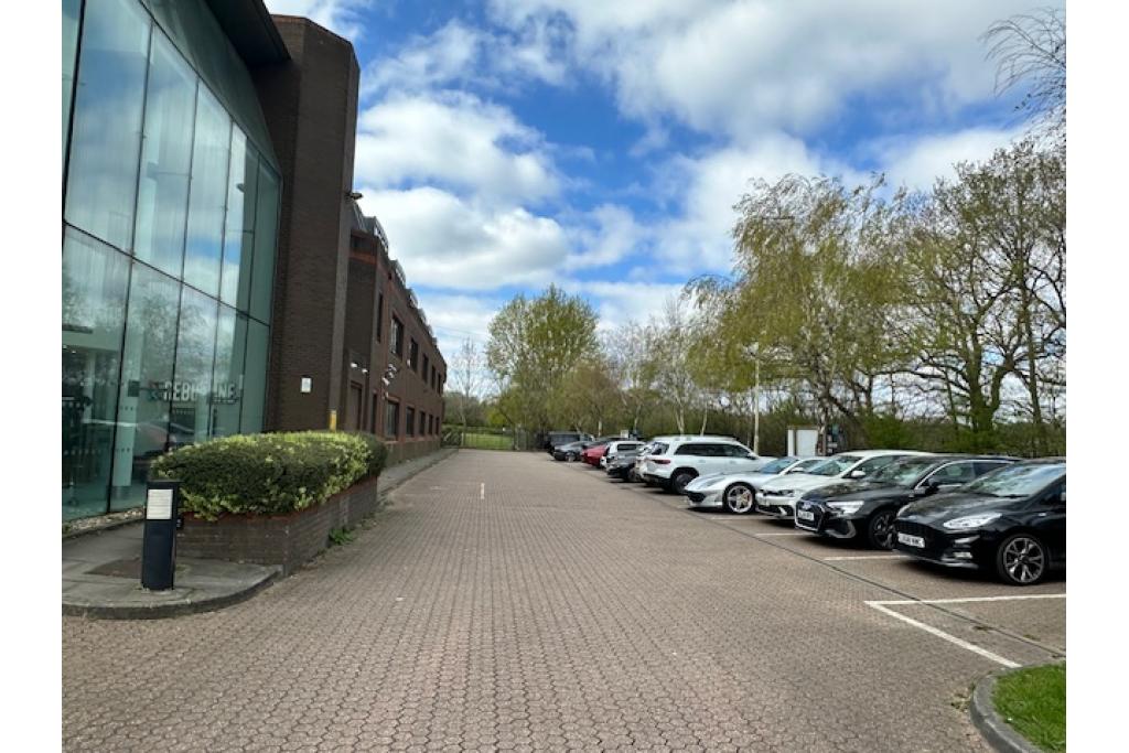 Penguin House, Lismirraine Industrial Park, Elstree Road, Elstree, Herts, WD6 3EA