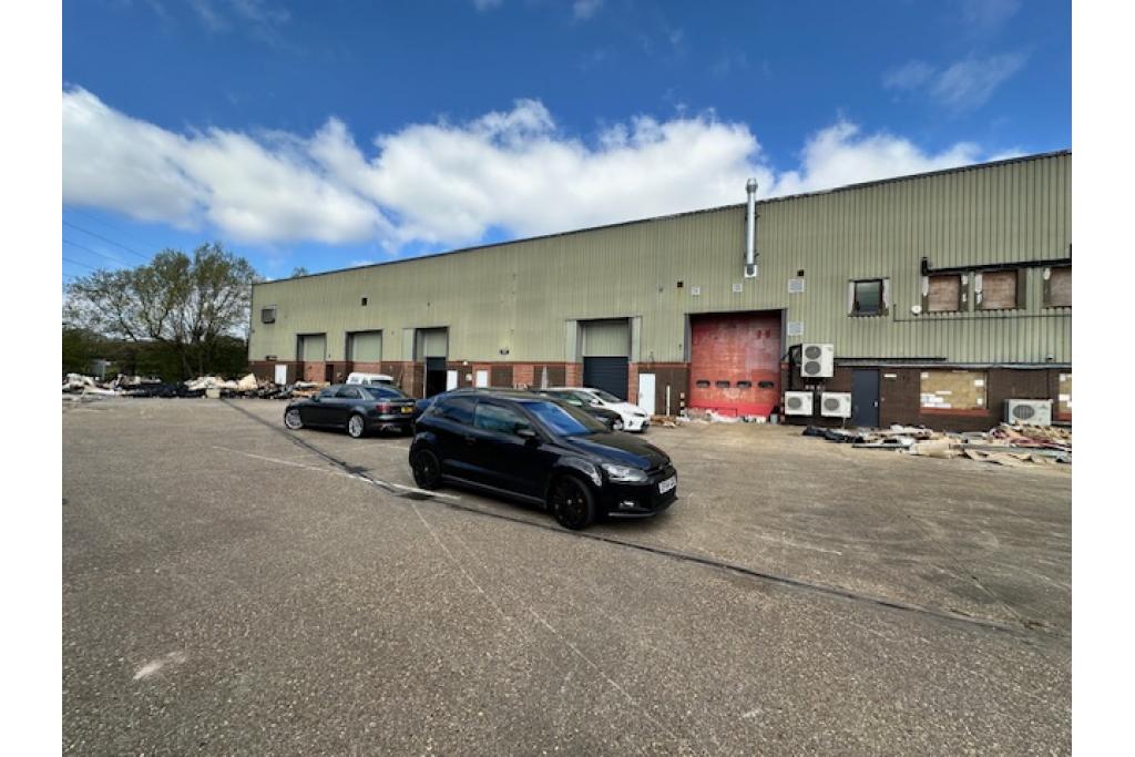 Penguin House, Lismirraine Industrial Park, Elstree Road, Elstree, Herts, WD6 3EA