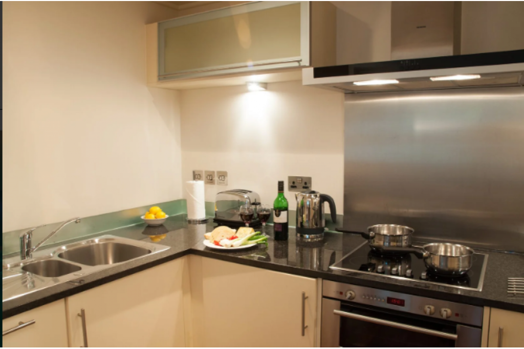 Serviced Accommodation in Canary Wharf – Discovery Dock East Apartments