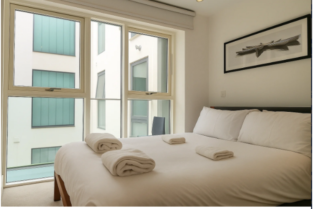 Serviced Accommodation Farringdon – Farringdon Deluxe Apartments