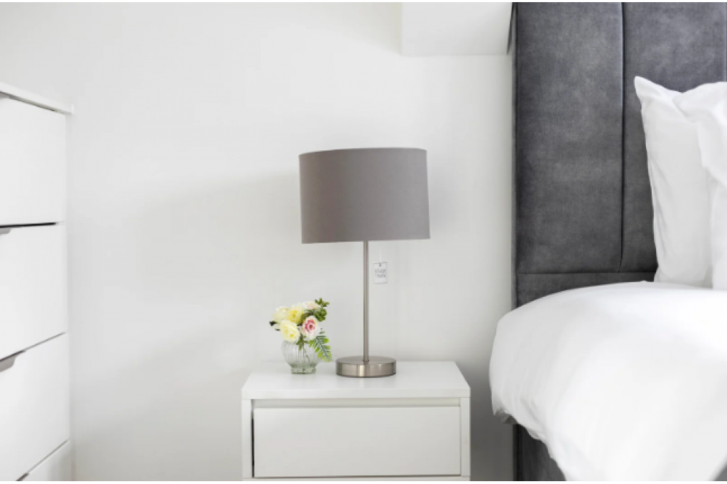 Parsonage Lane Apartment – Enfield Serviced Apartments