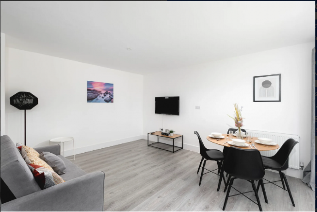 Exceptional Serviced Accommodation in Enfield London — Parsonage Lane Apartments