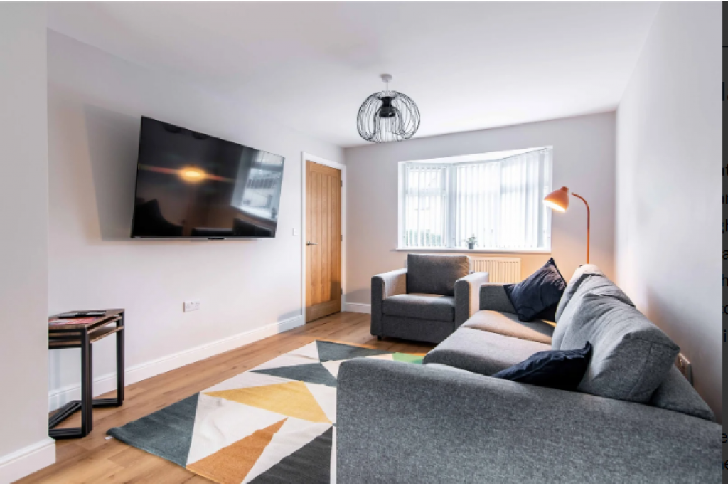 Nottingham Family Accommodation – Langdown House Apartment