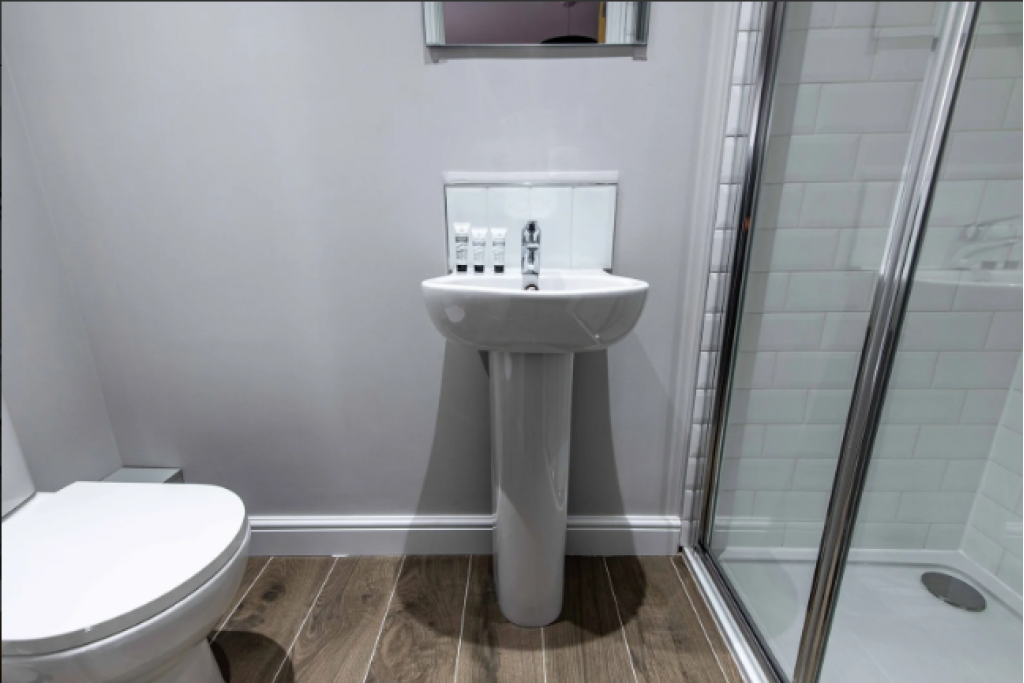 Nottingham Family Accommodation – Langdown House Apartment