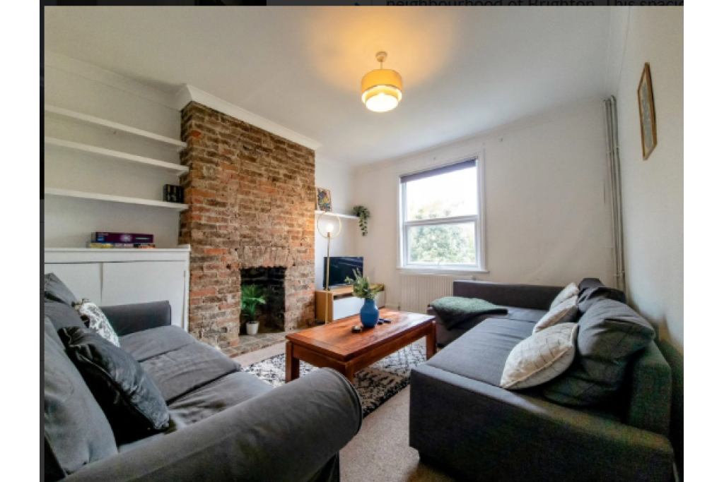 Brighton Holiday Cottages – Round Hill 4-Bed Apartment for 8 Guests