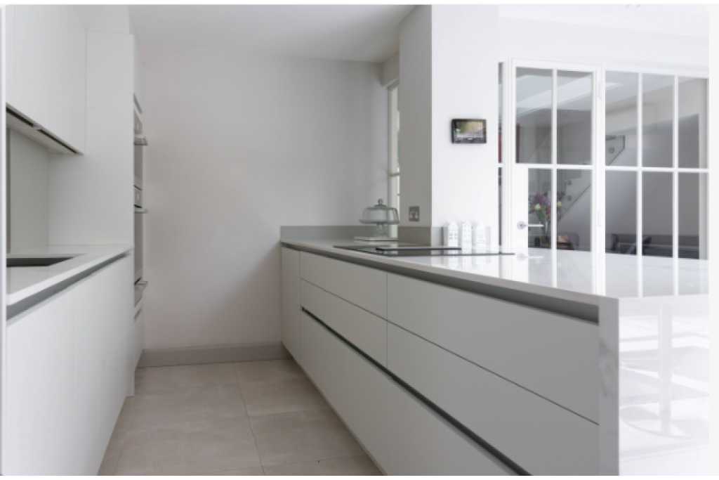 Campden Hill Gardens IV – Kensington Luxury Apartment