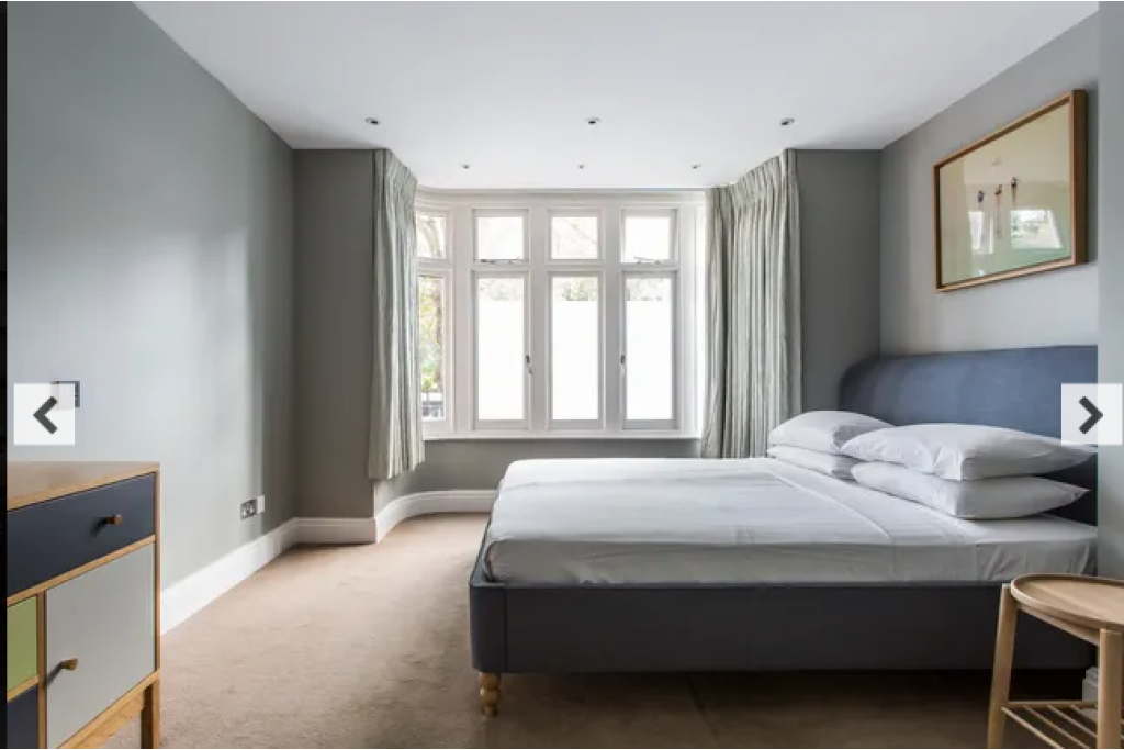 Hans Place II – Knightsbridge Midrange Apartment