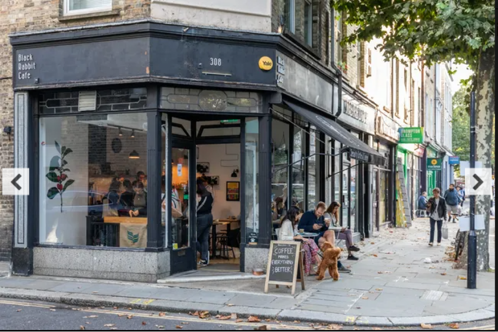 Coleherne Road III – Earls Court Midrange Apartment