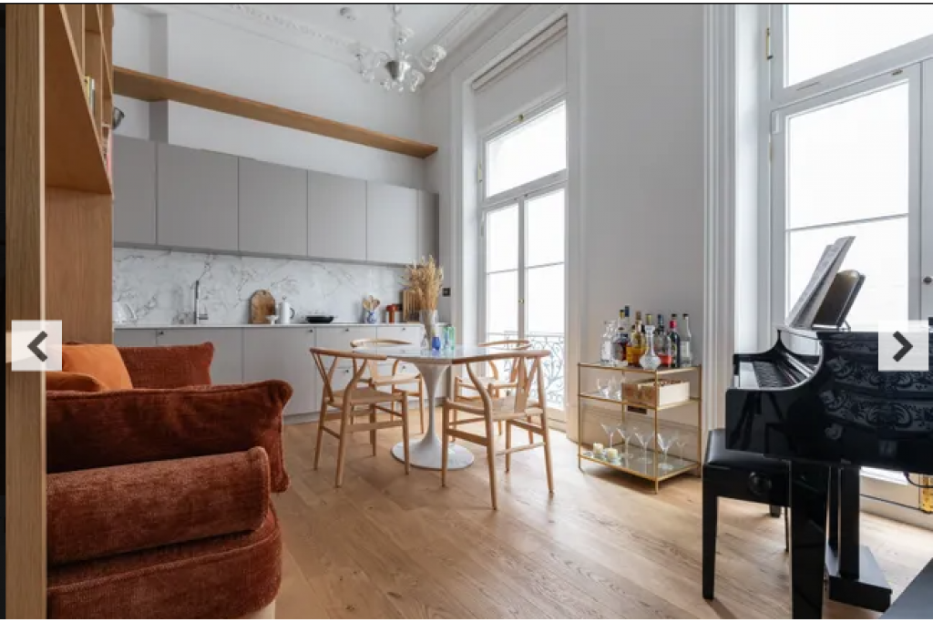 Spring Gardens – Covent Garden – Bright and Modern 2-Bedroom Apartment