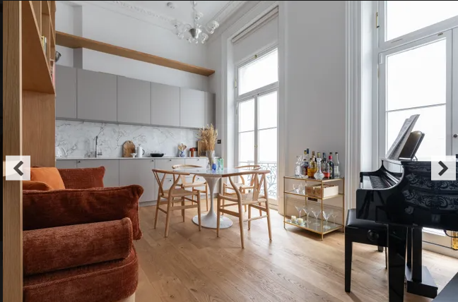 Spring Gardens – Covent Garden – Bright and Modern 2-Bedroom Apartment