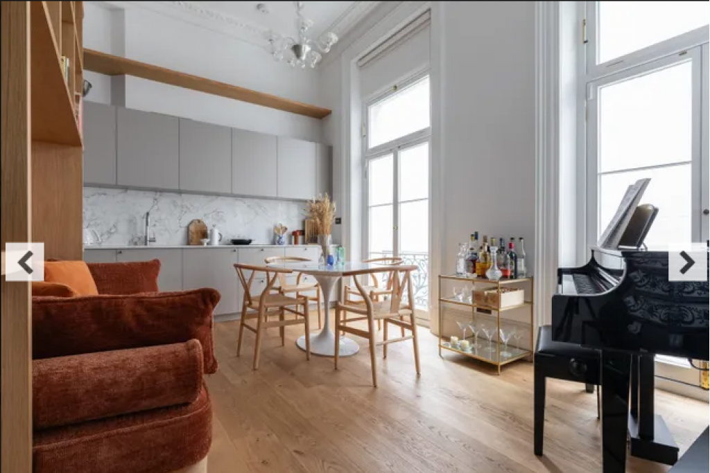 Spring Gardens – Covent Garden – Bright and Modern 2-Bedroom Apartment