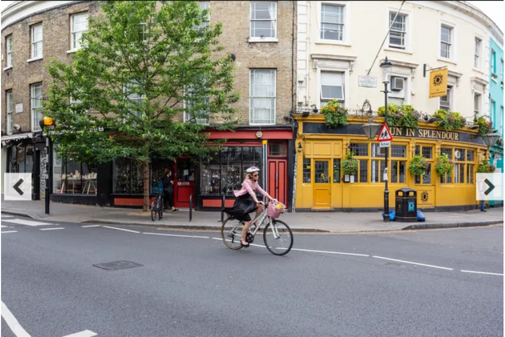 Ladbroke Grove XV – Notting Hill – Elegant 2-Bedroom Apartment with Juliet Balcony