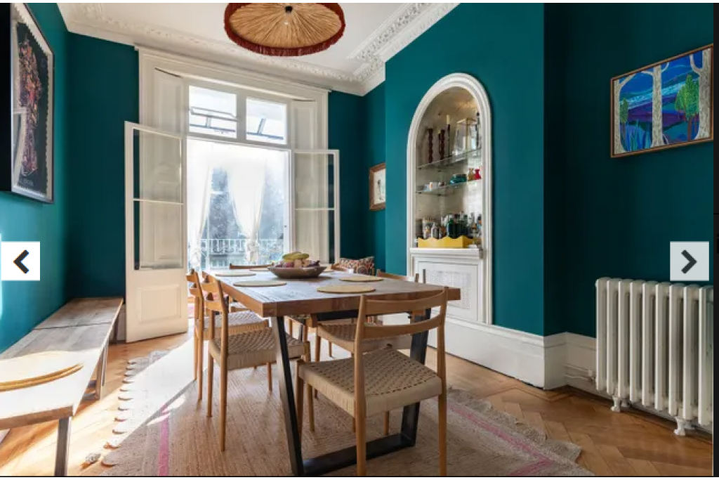 Milborne Grove – Chelsea – Colourful 4-Bedroom Townhouse with Charming Garden