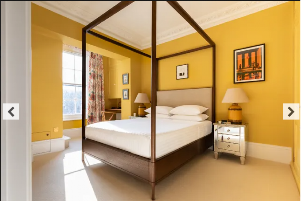 Milborne Grove – Chelsea – Colourful 4-Bedroom Townhouse with Charming Garden