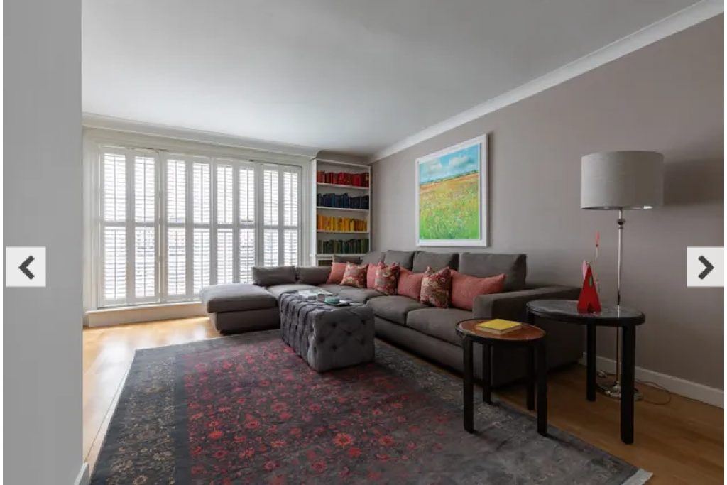 Canning Place Mews – Kensington – Charming 3-Bedroom Mews Home with Modern Comforts