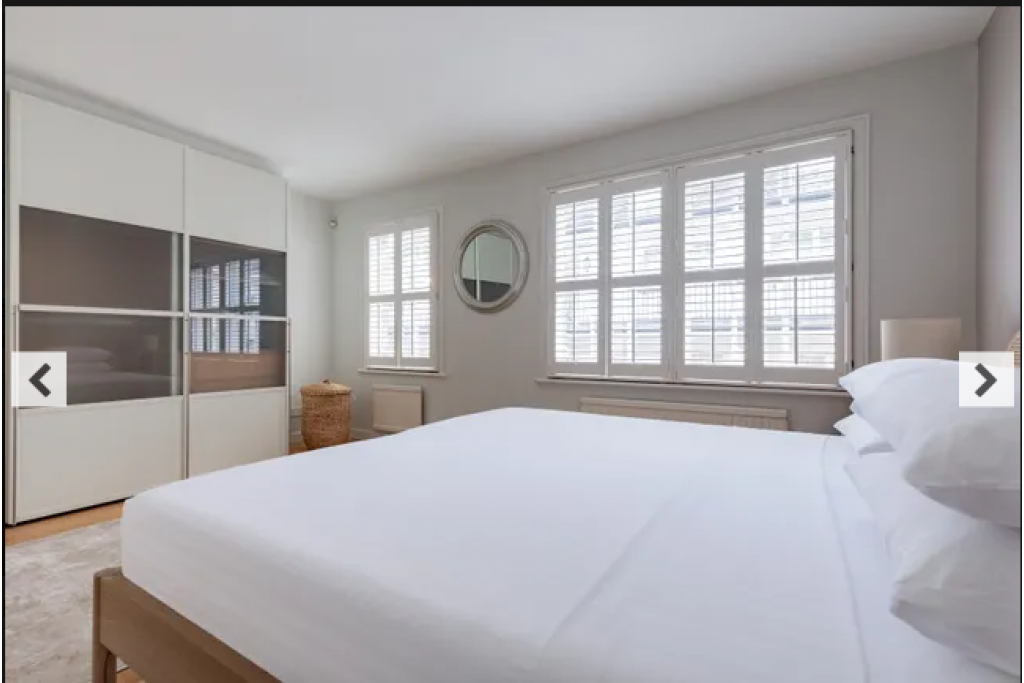 Canning Place Mews – Kensington – Charming 3-Bedroom Mews Home with Modern Comforts