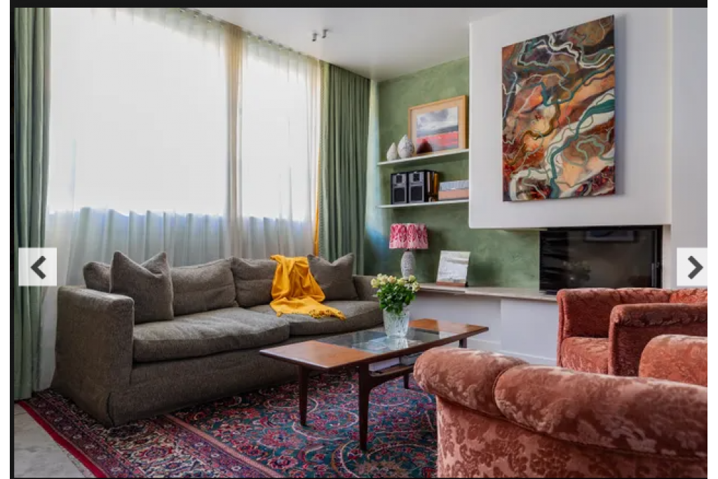 St Luke’s Mews III – Notting Hill – 2-Bedroom Mews Home with Classic Charm