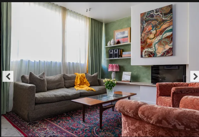 St Luke’s Mews III – Notting Hill – 2-Bedroom Mews Home with Classic Charm