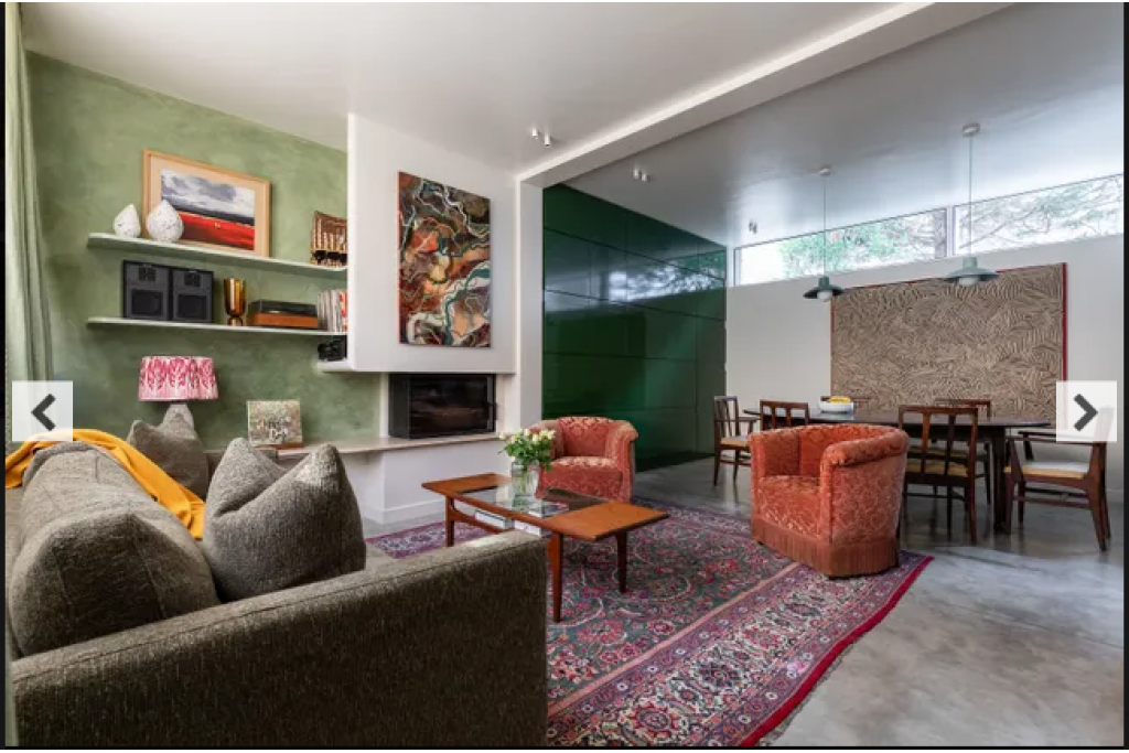 St Luke’s Mews III – Notting Hill – 2-Bedroom Mews Home with Classic Charm