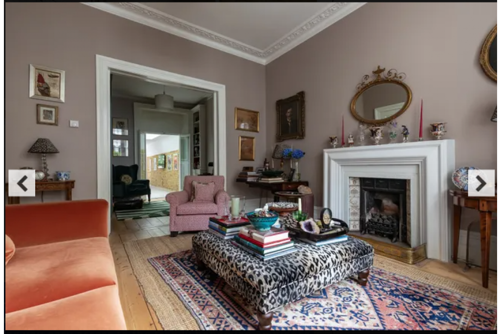 Radipole Road IV – Fulham – Charming 3-Bedroom Townhouse