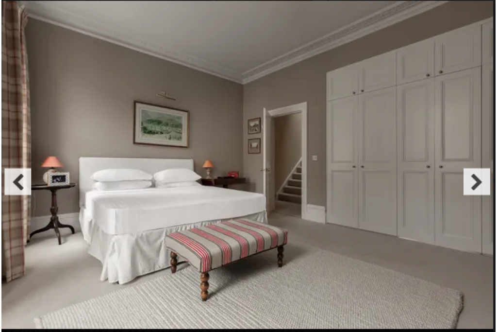 Radipole Road IV – Fulham – Charming 3-Bedroom Townhouse